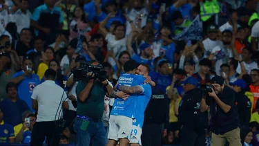 Cruz Azul y Vancouver se citan en la final de la Concachampions con la historia en juego