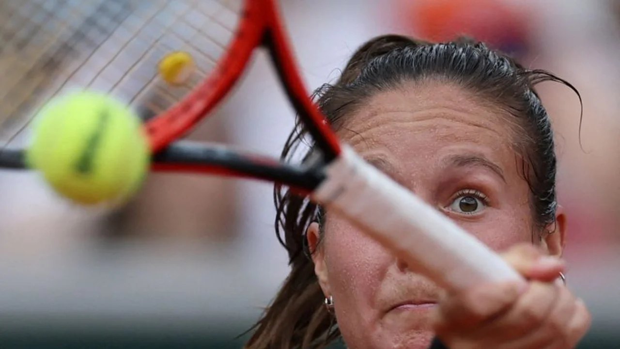 Sinner aplasta a Lehecka y Pegula se impone en un día nublado en el Abierto de Francia