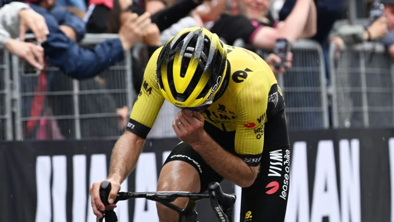 Yates arrebata el liderazgo del Giro al mexicano Del Toro en la penúltima etapa