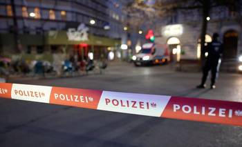 Una "reliquia de guerra" explota bajo una hoguera en Austria y hiere a cinco niños | Austria