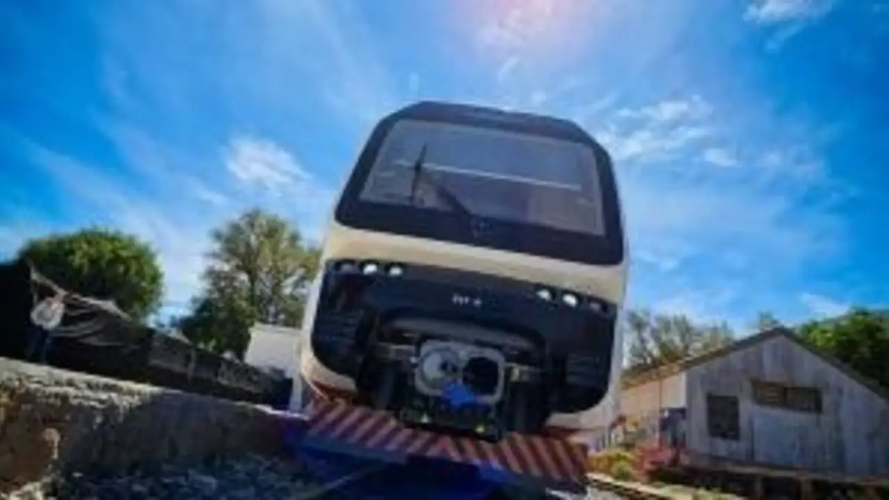 El primero del continente: el tren solar de Argentina con vistas 360° a paisajes increíbles mientras comés
