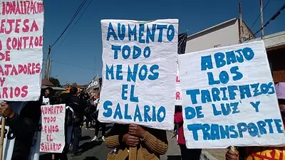 Fallas eléctricas y precios desorbitantes: vecinos de Jujuy exponen el servicio de la empresa de energía Fallas eléctricas y precios desorbitantes: vecinos de Jujuy exponen el servicio de la empresa de energía