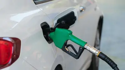 Precio de la nafta en CABA y PBA: a cuánto cotizan los combustibles hoy domingo 9 de agosto Precio de la nafta en CABA y PBA: a cuánto cotizan los combustibles hoy domingo 9 de agosto