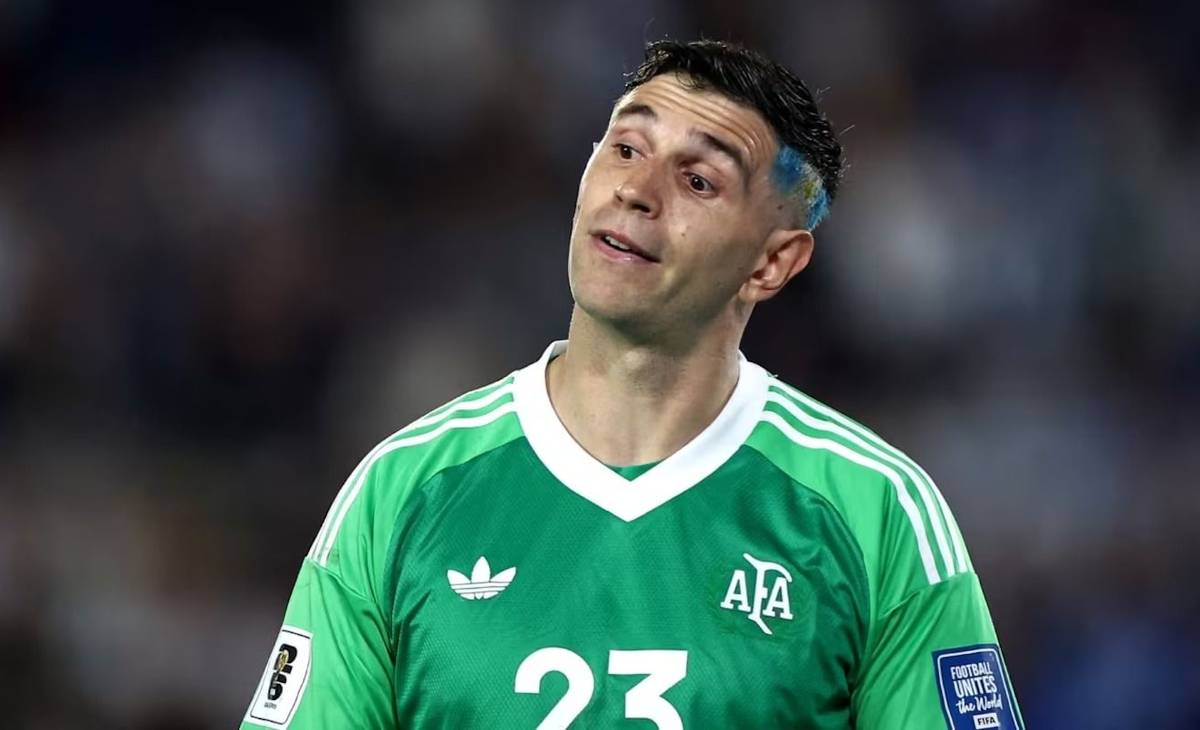 Un ídolo de Boca quiere a Dibu Martínez tras el Mundial 2026: 