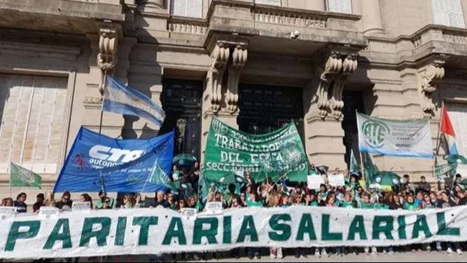 Paritarias