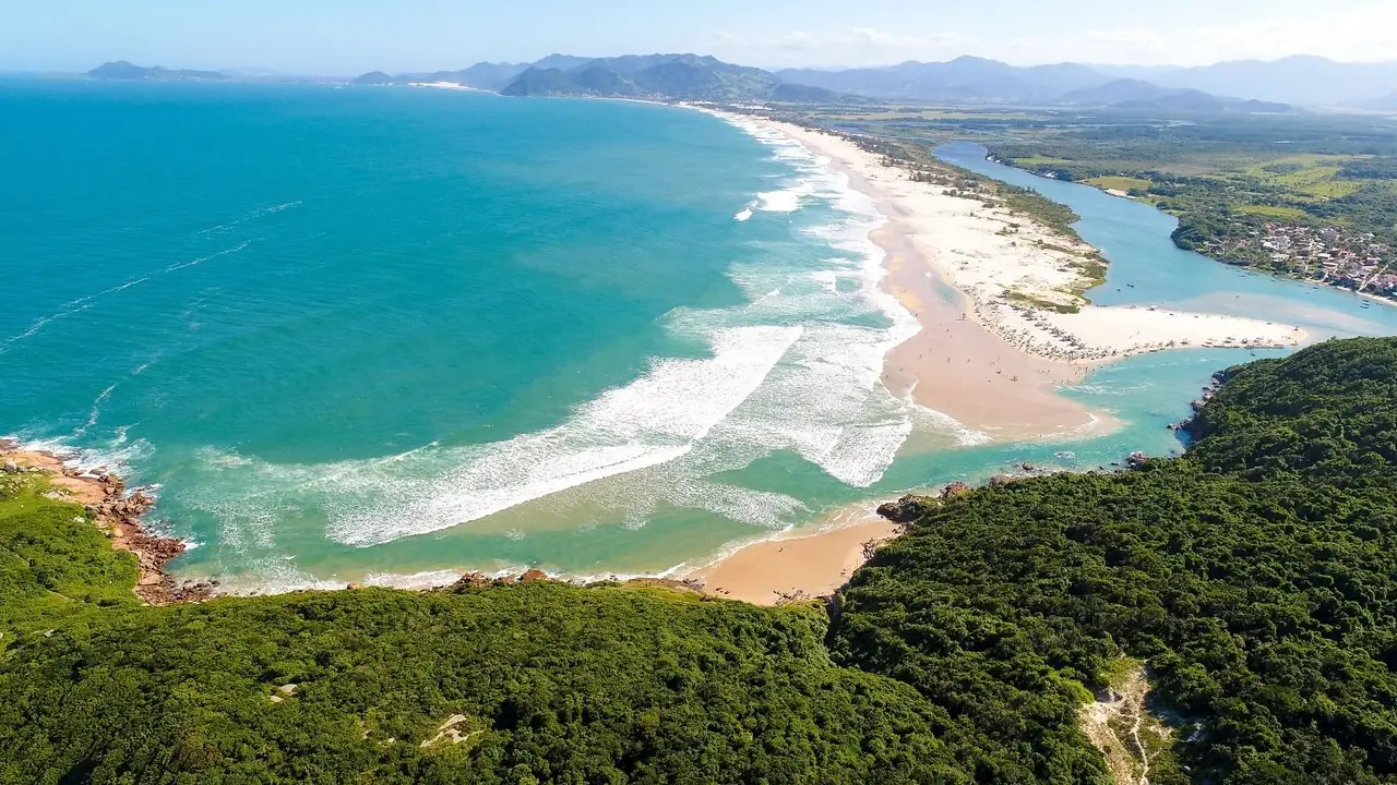 Paisaje de Guarda do Embaú