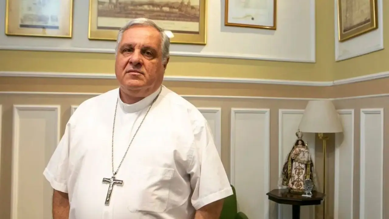 Fuerte alerta de la Iglesia: "Crece la gente de clase media y baja que viene a pedir"