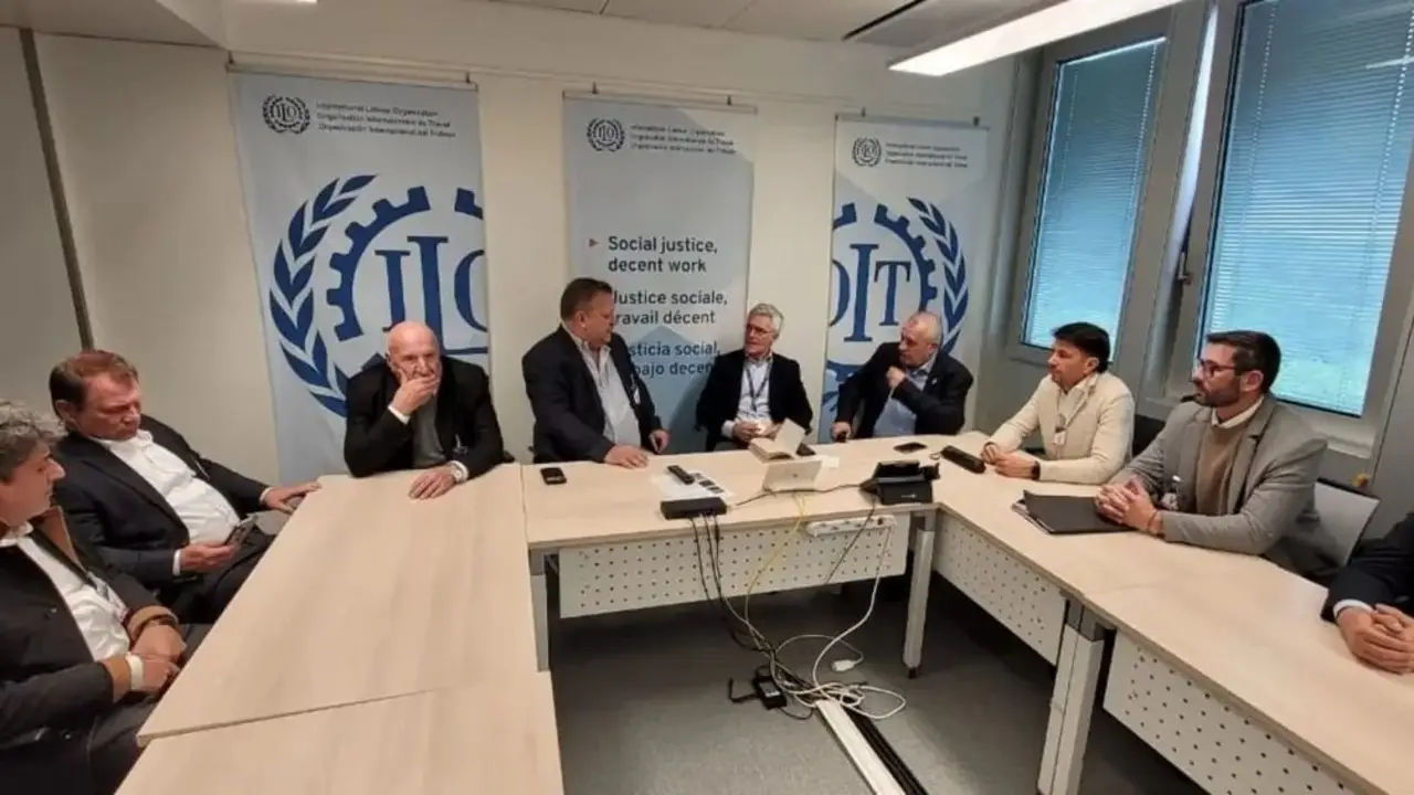 Gremios aeronáuticos ampliaron en la OIT la denuncia contra el gobierno de Milei