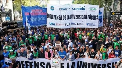 Marcha Federal Universitaria: Formosa se suma a la defensa por las universidades en todo el país Marcha Federal Universitaria: Formosa se suma a la defensa por las universidades en todo el país