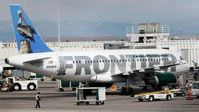 Avión de Frontier atropella y mata a un peatón en la pista de Denver durante el despeguew: aeropuerto Avión de Frontier atropella y mata a un peatón en la pista de Denver durante el despeguew: aeropuerto