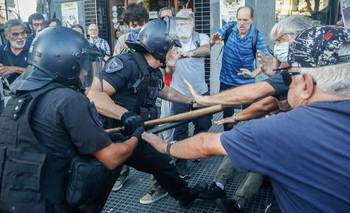 Casación ordenó reabrir la causa por la represión a los jubilados  | Congreso