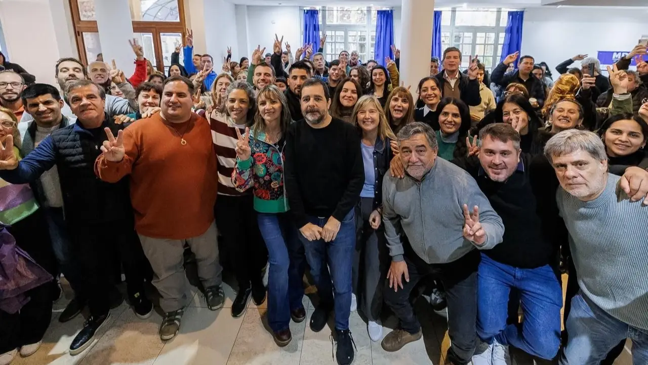 La militancia peronista se reunió en Tres de Febrero contra el ajuste de Milei: "Trabajo y dignidad"