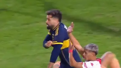 Video: el gol de Boca ante Huracán después de un fallido despeje de Galíndez Video: el gol de Boca ante Huracán después de un fallido despeje de Galíndez