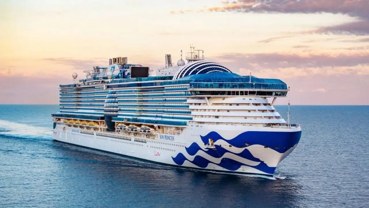 Otro crucero del terror: un brote de norovirus afecta a más de 100 personas en el Caribe  