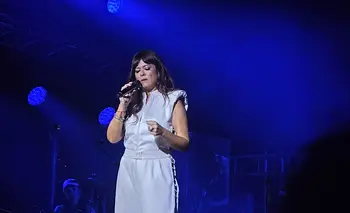 Vanesa Martín pasó por su segunda casa y deslumbró un Gran Rex agotado | Música
