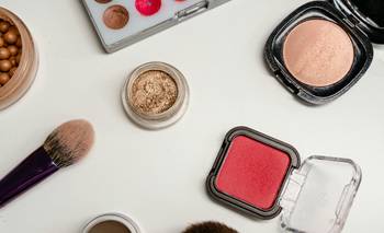 Boyfriend blush: la tendencia de maquillaje que deja un rubor natural y fresco | Moda