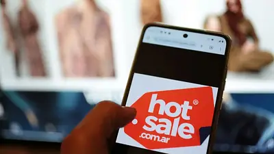 Logo del Hot Sale en un celular Logo del Hot Sale en un celular