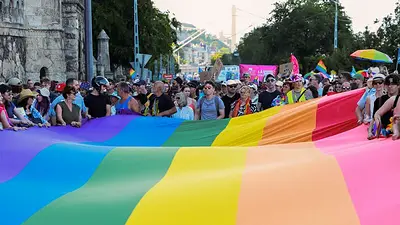 Hungría debe revisar las leyes contra el colectivo LGBTQ+, según la candidata a ministra de Justicia Hungría debe revisar las leyes contra el colectivo LGBTQ+, según la candidata a ministra de Justicia