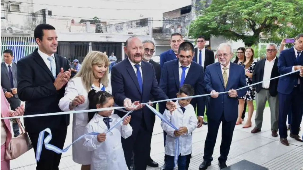 Insfrán inaugurará escuelas y jardines en Formosa y la provincia llegará a 1.555 obras educativas