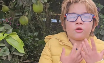 Es un pequeño biólogo, comparte su amor por la naturaleza y tiene miles de seguidores | Historias de vida