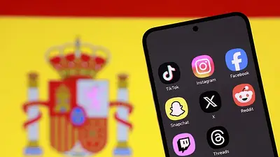 España continúa con la normativa sobre redes sociales e IA pese a la presión de las tecnológicas España continúa con la normativa sobre redes sociales e IA pese a la presión de las tecnológicas