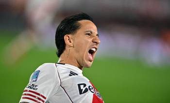 River volvió a ganar en el Monumental, se fue aplaudido y es semifinalista | River plate