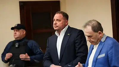 El tribunal anticorrupción de Ucrania ordena la detención del exjefe de gabinete de Zelenski El tribunal anticorrupción de Ucrania ordena la detención del exjefe de gabinete de Zelenski