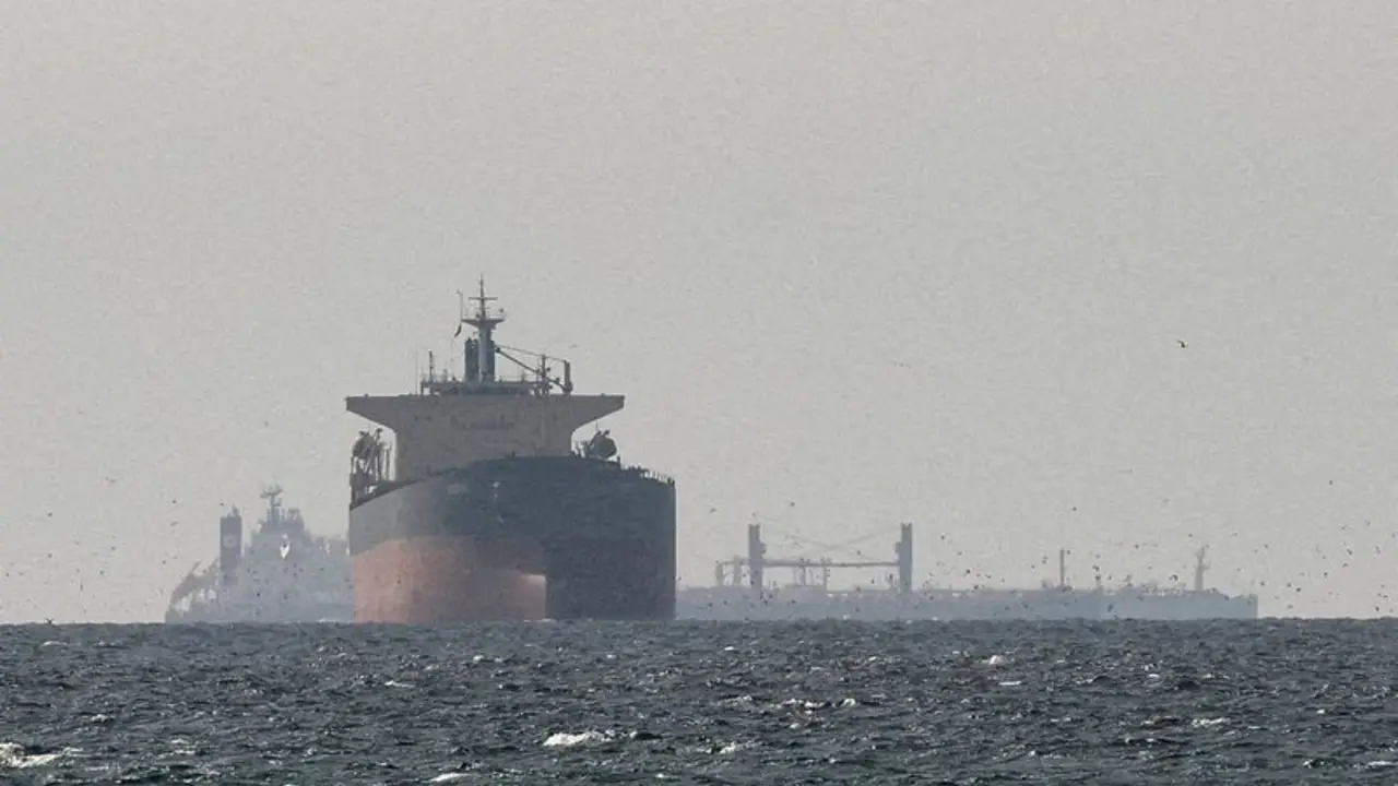 Irán permite el tránsito de buques chinos por el estrecho de Ormuz, según Fars