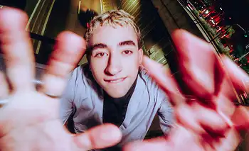 Chicho, el artista de 19 años que debuta en The Roxy | Música