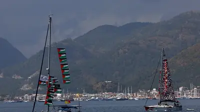 La flotilla de ayuda a Gaza zarpa de nuevo tras las interceptaciones israelíes La flotilla de ayuda a Gaza zarpa de nuevo tras las interceptaciones israelíes