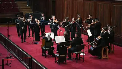 orquesta en la Facultad de Derecho. orquesta en la Facultad de Derecho.