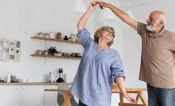 Cuándo se empieza a considerar a las personas adultos mayores, según una especialista | Jubilados