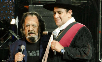 Emoción por las palabras del Chaqueño Palavecino a Guarany | Música