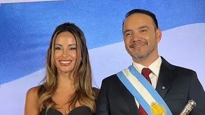 Estudiantes denuncian que Lourdes Sánchez debe un premio de $1 millón hace ocho meses Estudiantes denuncian que Lourdes Sánchez debe un premio de $1 millón hace ocho meses