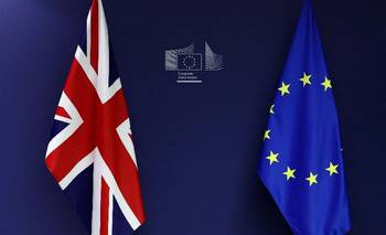 El debate sobre el Brexit gana protagonismo en la lucha por el liderazgo laborista | Reino