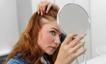 Las causas detrás del pelo finito: cuáles son los factores de la caída del cabello | Consejos de salud
