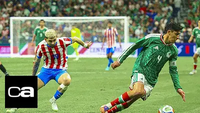 Tres futbolistas llegan a concentración de selección México para Mundial tras finalizar temporada con clubes europeos Tres futbolistas llegan a concentración de selección México para Mundial tras finalizar temporada con clubes europeos