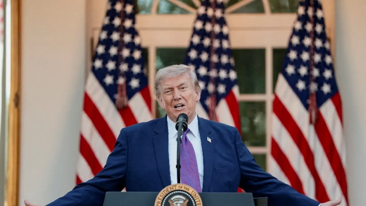 Trump firma decreto para prevenir actividades financieras ilícitas en EEUU, según la Casa Blanca
