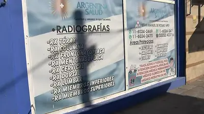 Cayó una red de falsos médicos que usaba más de 50 sellos robados: el caso que sacude a González Catán Cayó una red de falsos médicos que usaba más de 50 sellos robados: el caso que sacude a González Catán