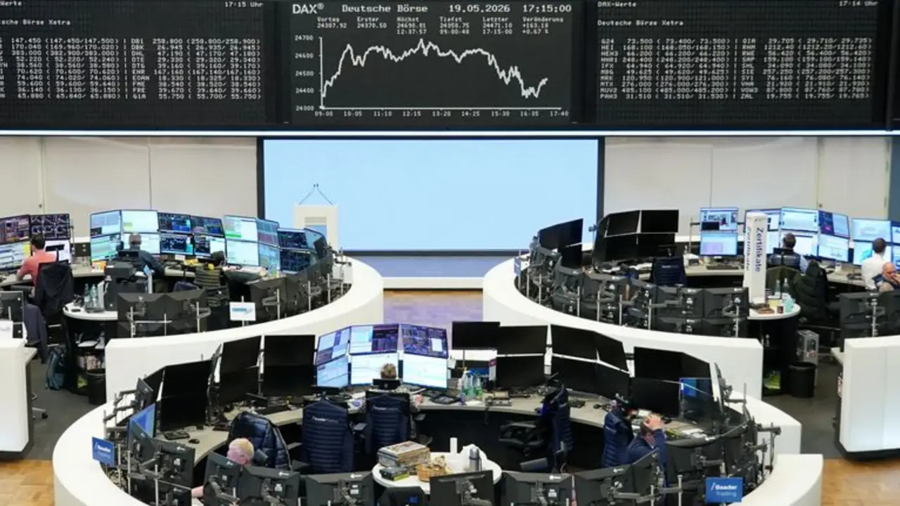 Las bolsas europeas bajan mientras persiste la cautela en Oriente Medio