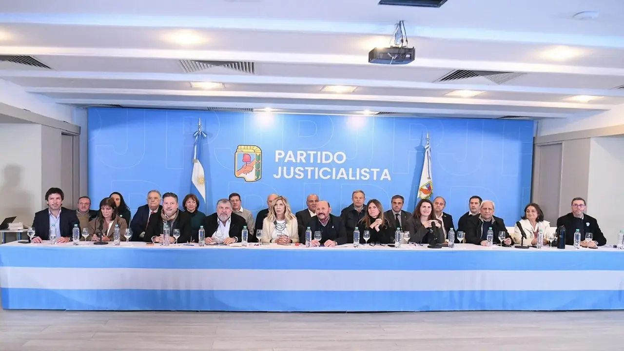 Gildo Insfrán encabezó el Congreso Nacional del PJ y el peronismo mostró unidad frente al ajuste de Javier Milei
