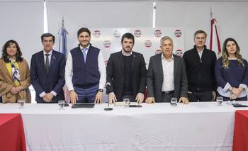 Preocupados por el ajuste nacional y la crisis, se juntaron los gobernadores radicales | Crisis económica