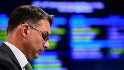 Flávio Bolsonaro es el candidato que más mintió en el último debate presidencial antes del balotaje Flávio Bolsonaro es el candidato que más mintió en el último debate presidencial antes del balotaje
