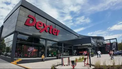 Cerró una histórica fábrica argentina de zapatillas en medio de la crisis de Milei: pasará a importar todo desde Brasil Cerró una histórica fábrica argentina de zapatillas en medio de la crisis de Milei: pasará a importar todo desde Brasil