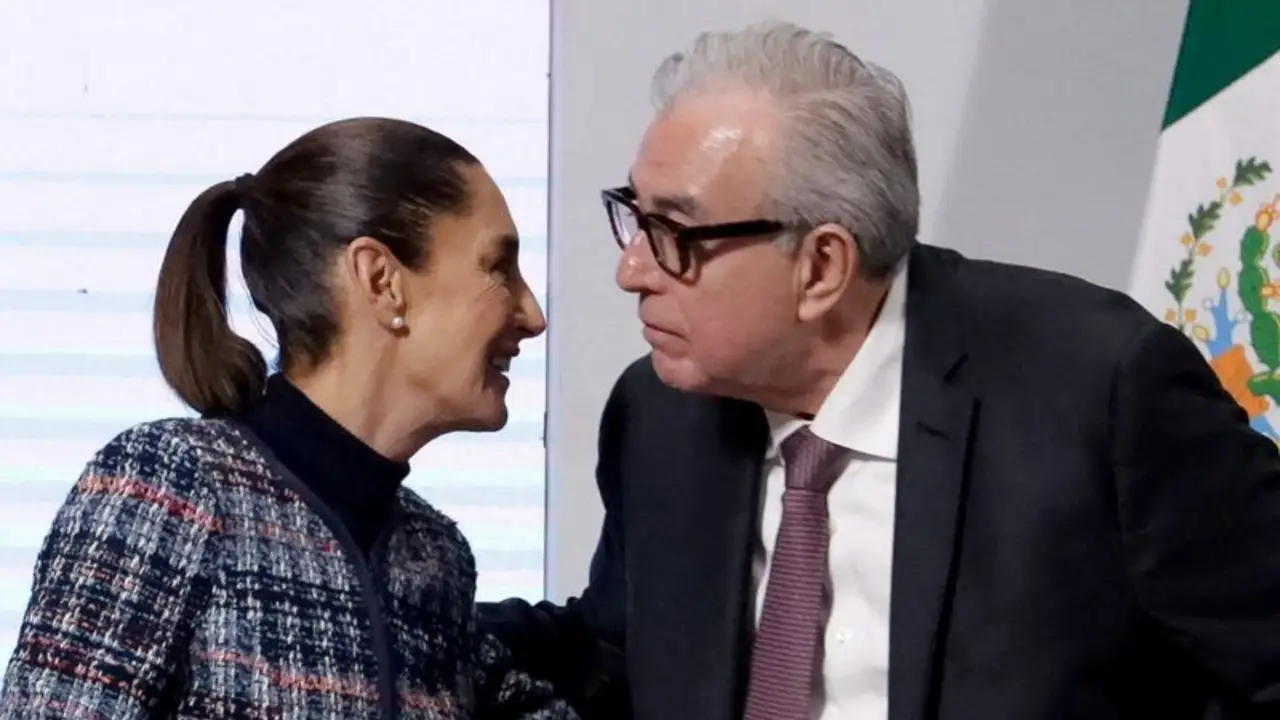 Presidenta de México pide a funcionarios de su partido renunciar si estuvieran ligados a casos de corrupción: fuentes