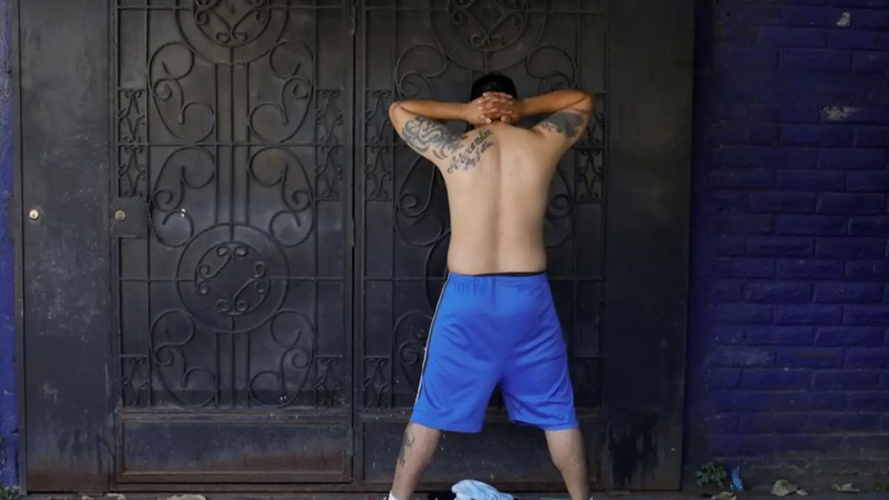 Muere en El Salvador histórico líder y fundador de pandilla criminal Barrio 18