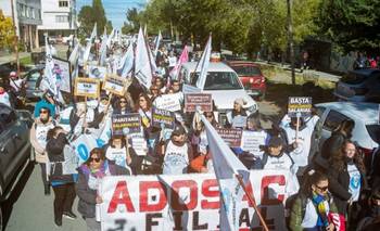 Docentes cierran su cuarta jornada de paro y se preparan para una reunión clave | Medida de fuerza