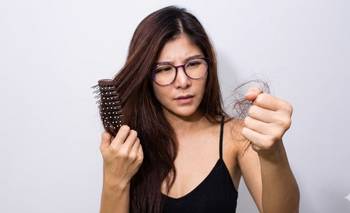 ¿No te crece el pelo? Lo que dice sobre tu salud, según expertos | Moda