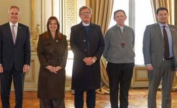 A días del Tedeum, el Gobierno buscó tender puentes con la Iglesia por la situación social | Temor oficial al mensaje de garcía cuerva
