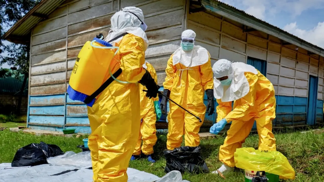 OMS eleva riesgo de un brote de ébola en el Congo a "muy alto" a nivel nacional